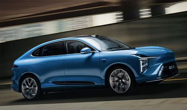 兴：用遥控追求极致速度；蔡浩宇AI游戏上架2719元｜极客早知道AG真人Sam Altman：AI存在泡沫；宇树机器人夺金王兴(图8)