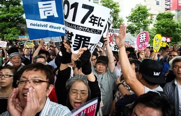 妖精这次安倍晋三舍不舍得赶她走?AG真人国际游戏那个总是惹事的(图5) 妖精这次安倍晋三舍不舍得赶她走?AG真人国际游戏那个总是惹事的(图5)