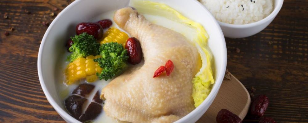 ？鸡肉和鸭肉哪个更减脂AG真人鸭肉热量高